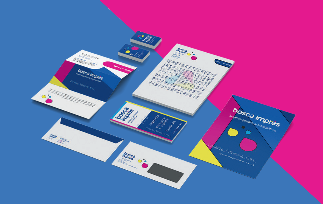 Material de imprenta variado como flyers, tarjetas de visita y catálogos